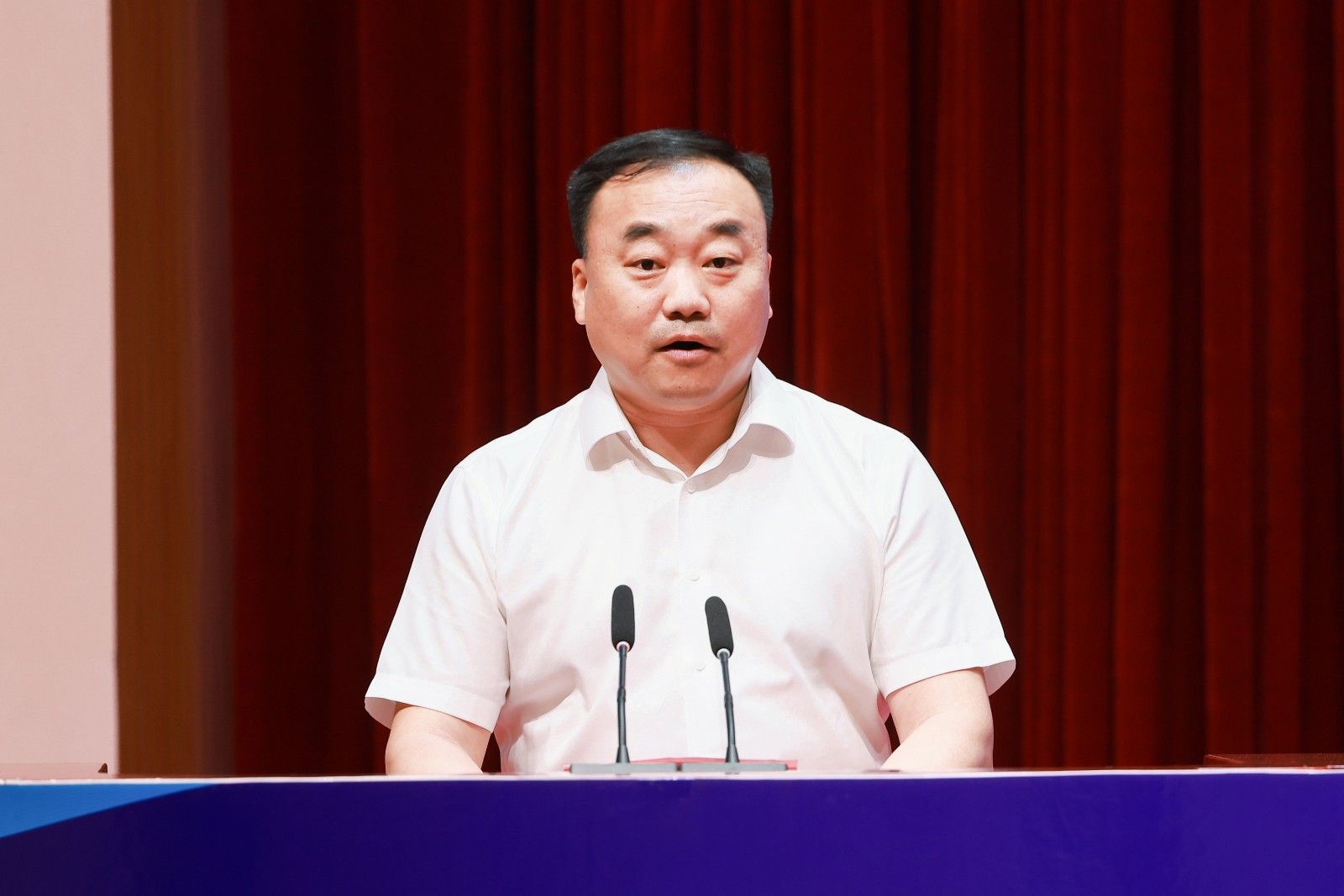 領導3.jpg